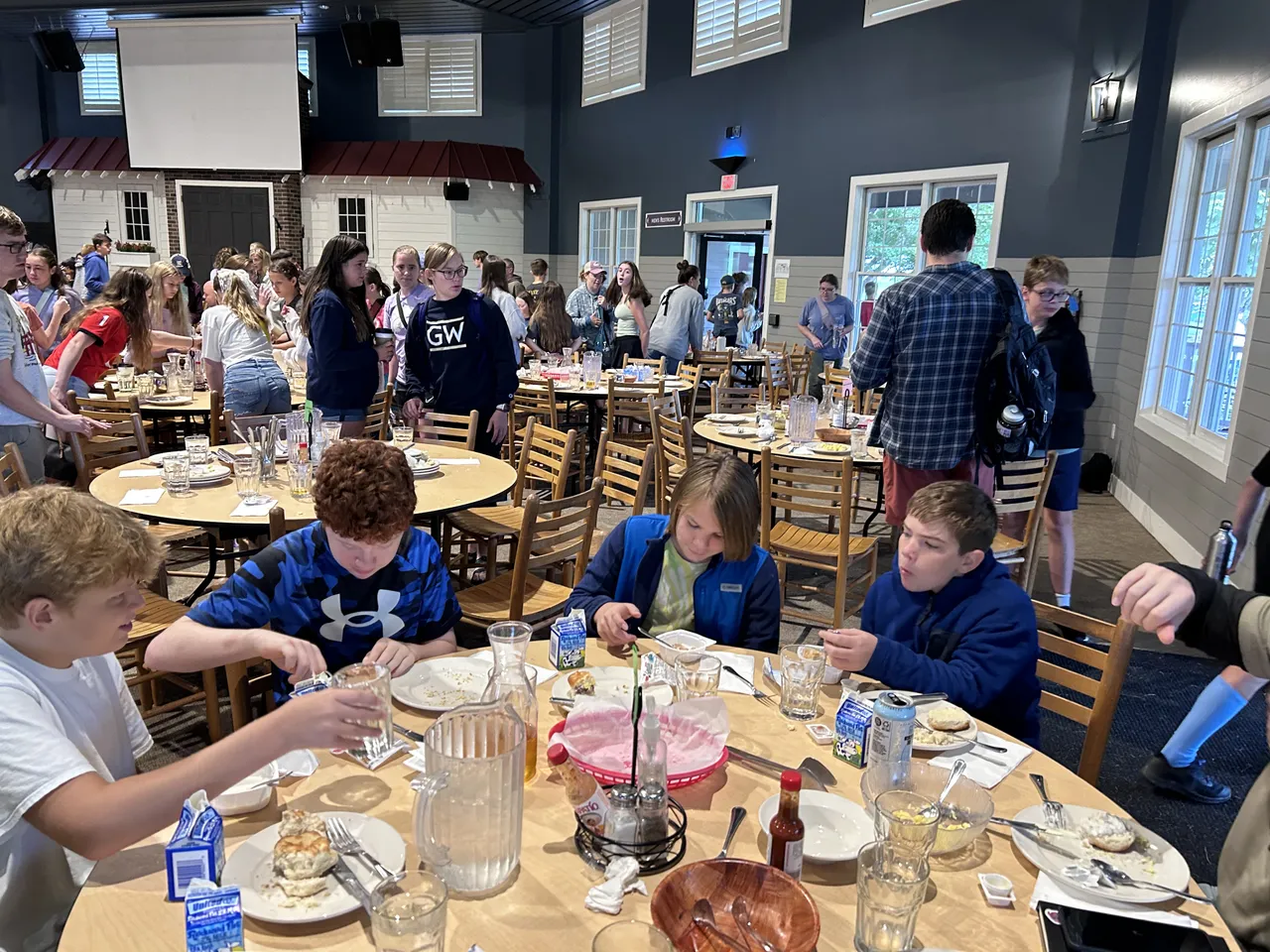 modgnik lunch